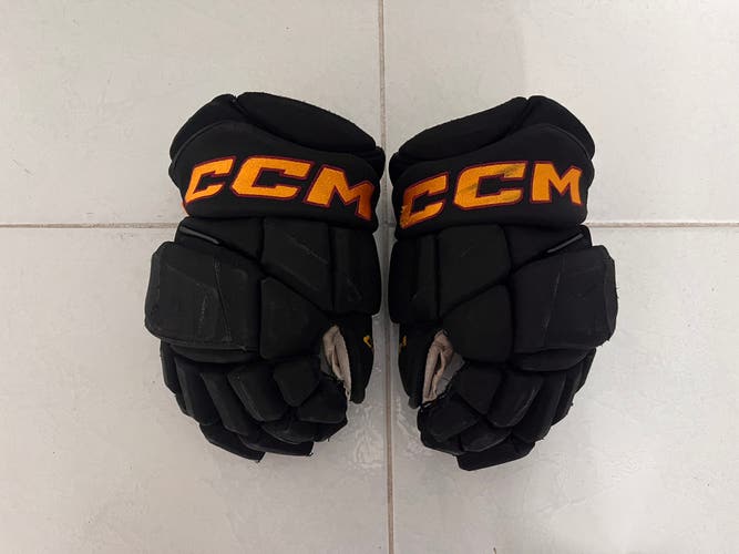 CCM HGJSPP Gloves 13" Pro Stock (Used)