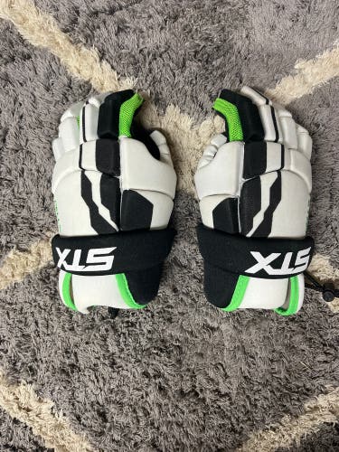 STX Cell 100 Lacrosse Gloves Small (Used)