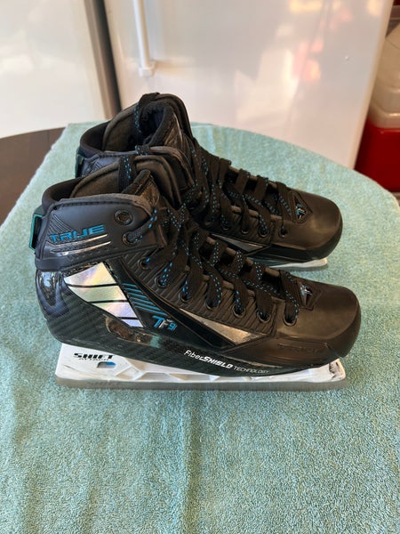 2021 True TF9 Hockey Goalie Skates Regular Width 7 (Used)