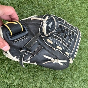 2018 RH Mizuno Outfield Premier Softball Glove 12" (Used)