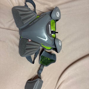 Large Adult Maverik Shoulder Pads (Used)