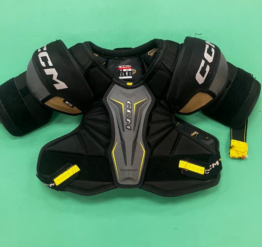 CCM Tacks Classic Shoulder Pads | Junior Large