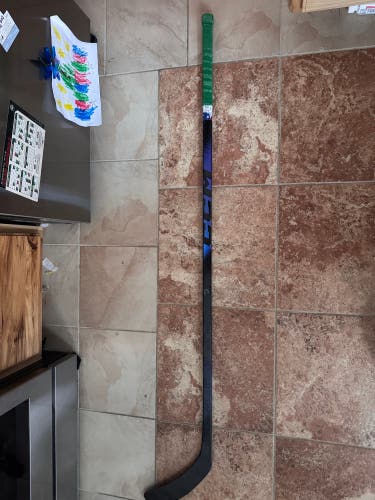 Senior CCM Ribcor Trigger 10 Pro Left Hand Hockey Stick P28 75 Flex (New)