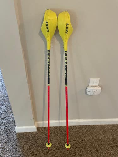 Leki Racing WORLDCUP SL TBS Ski Poles 115 with Leki Pole Gate Guards