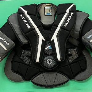 Vaughn Velocity V9 Goalie Chest Protector | Intermediate XL