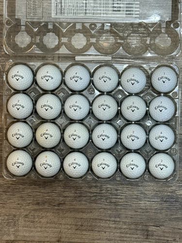 24 Callaway Chrome Soft Golf Balls - 4A Near-Mint Condition