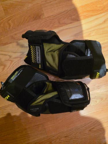 Senior Medium Bauer Supreme Mach Elbow Pads (Used)