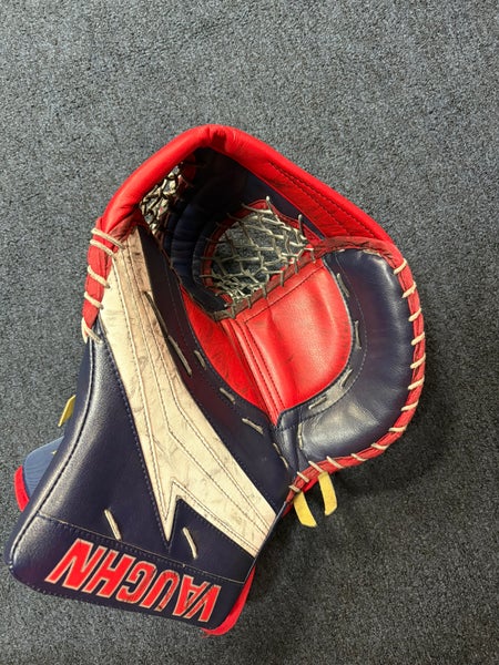 Vaughn V9 Pro Carbon Regular Pro Stock (Used) Cedrick Andree