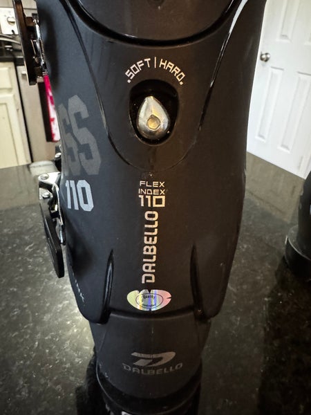 Mondo 25 & 25.5 Men's Dalbello Boss All Mountain Ski Boots Medium Flex (Used)