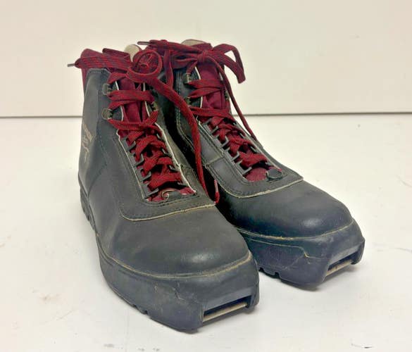 Salomon Back Country 4 SNS Backcounty Cross Country Ski Boots EU 43 US Men's 10