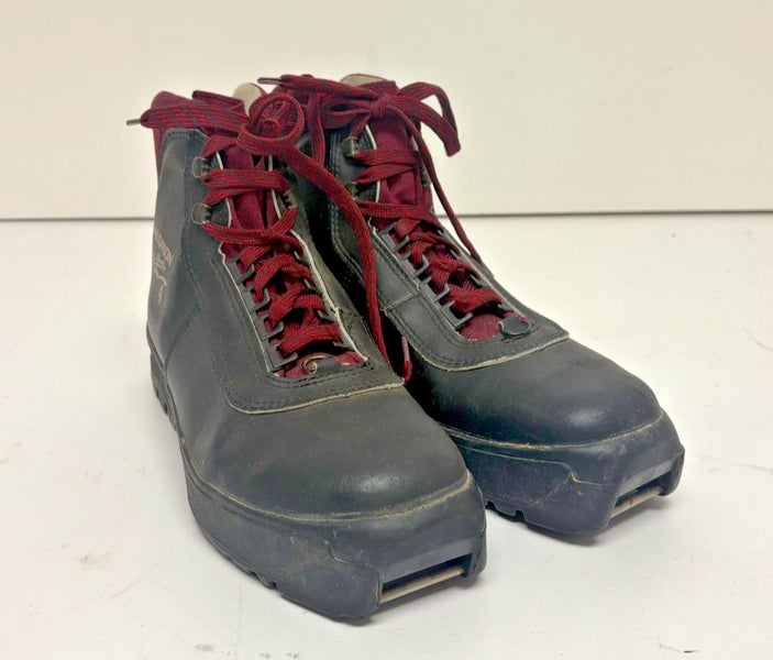 Salomon Back Country 4 SNS Backcounty Cross Country Ski Boots EU 43 US Men's 10