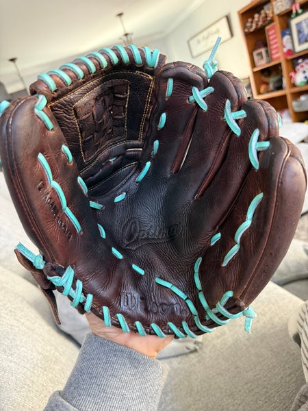 Wilson A800 Optima RH Infield Baseball Glove 12" (Used)