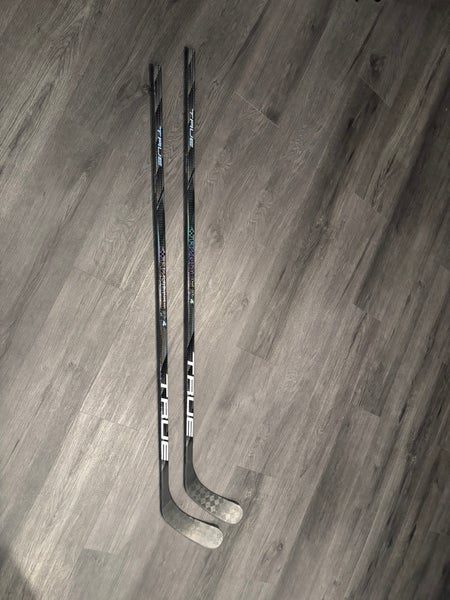Two True HZRDUS 9X4 PRO STOCK Left Hand Hockey Stick P92 85 Flex (New)