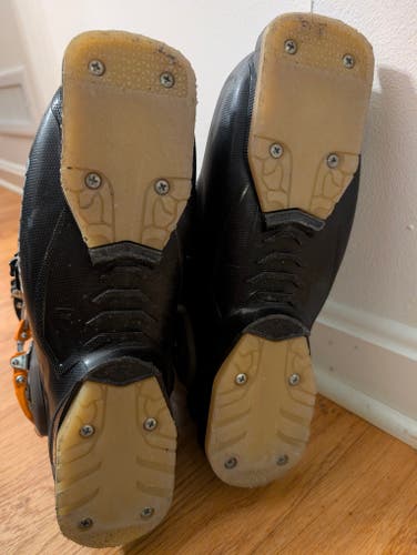 Mondo 25 & 25.5 Men's Dalbello All Mountain Krypton 110 Ski Boots Medium Flex (Used)