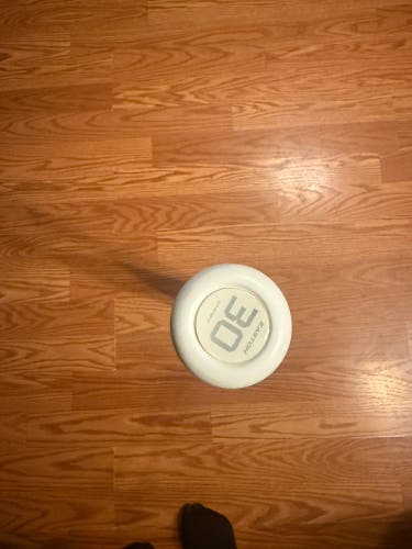 2023 Easton Ghost Composite Bat (-11) 19 oz 30" (New)