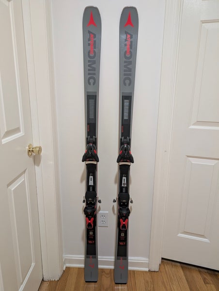 Unisex All Mountain 167 cm Atomic Savior 7 Skis With Bindings Max Din 12 (Used)