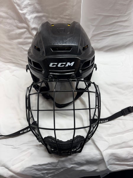 Medium CCM Tacks 310 Helmet (Used)