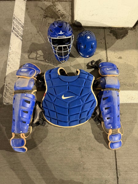 Nike Vapor Catcher's Set (Used)