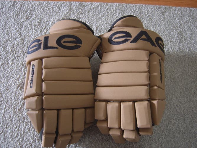 Brand New Eagle Aero Custom Pro Senior Hockey Gloves California Tan sz 14"
