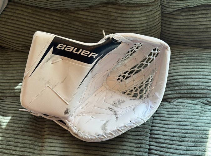 2025 Bauer SV-Pro Catch Glove Regular (Used)