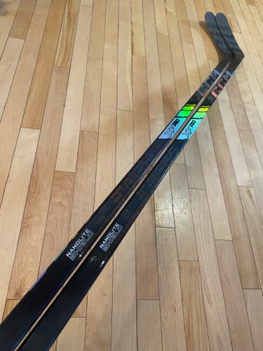 2 Pack New CCM Tacks XF Pro Smith P28M 100 Flex