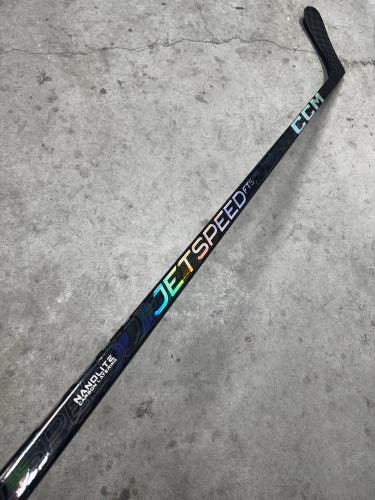 85 Flex P29 Senior CCM JetSpeed FT5 Pro Left Hand Hockey Stick Pro Stock NHL (New)