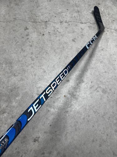 85 Flex P92M Senior CCM JetSpeed FT5 Pro Left Hand Hockey Stick Pro Stock NHL (New)