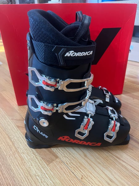 Men's Nordica All Mountain Cruise Ski Boots Soft Flex (Used)