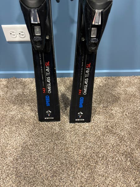 Unisex Dynastar Omeglass Team SL 142 cm Racing Skis (Used