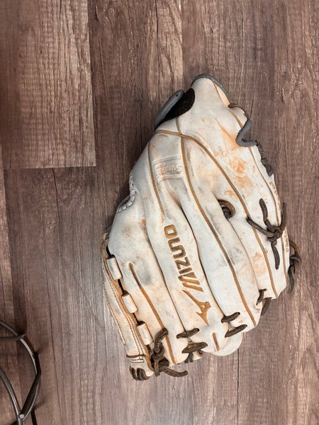 Mizuno MVP Prime RH Softball Glove 12" (Used)