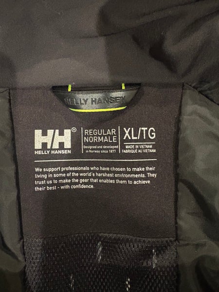 Black Men's XL Helly Hansen Jacket (Used)