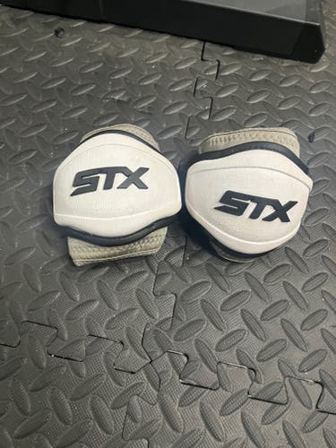 Large Adult STX Stallion 500 Arm Pads (Used)