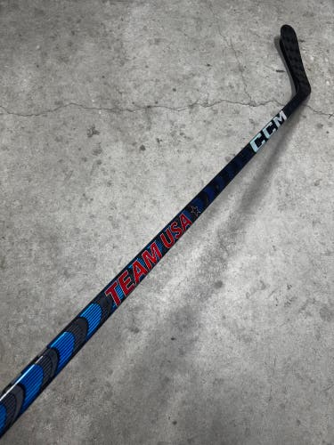 85 Flex P29 Senior CCM JetSpeed FT5 Pro Left Hand Hockey Stick Pro Stock NHL - TEAM USA (New)