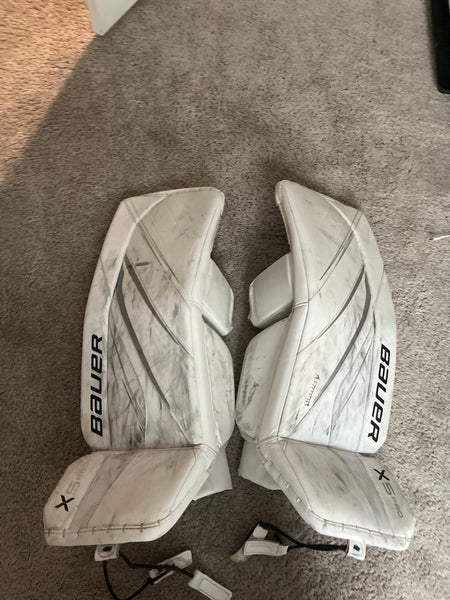Large Bauer Vapor X5 Pro Goalie Leg Pads (Used)
