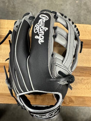 2023 Rawlings Gamer RH Infield Baseball Glove 12.25" (Used) kb17 pattern