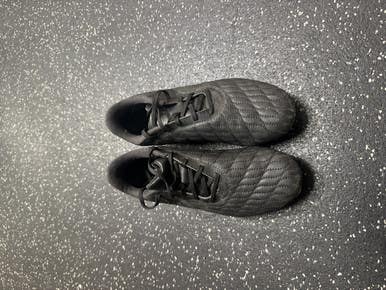 Used Under Armour Soccer Cleats Black Senior 6 11849-S000034360