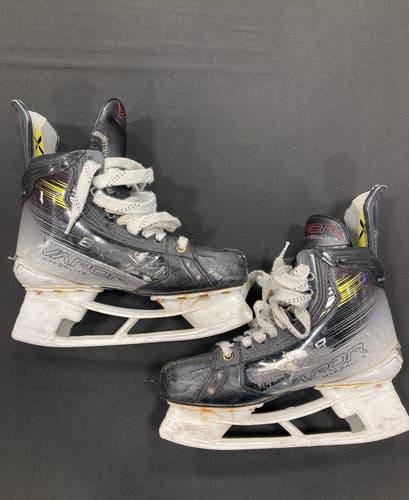 Bauer Vapor Hyperlite 2 Hockey Skates | Senior 7.5 (Fit 3)