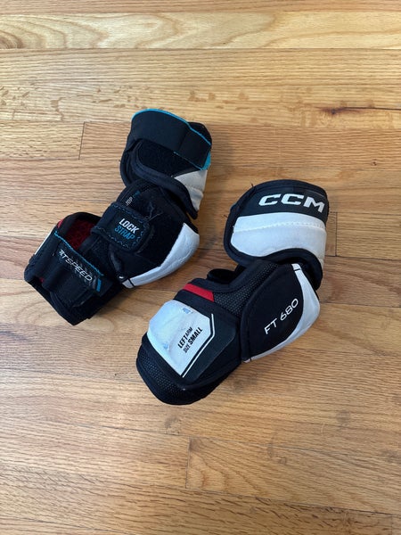 Senior Small CCM JetSpeed FT680 Elbow Pads (Used)