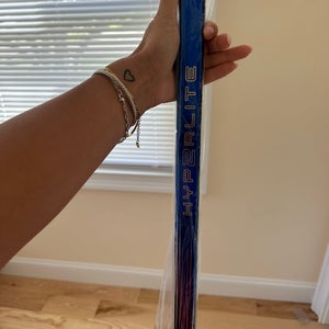 BRAND NEW- CUSTOM Intermediate Bauer Vapor Hyperlite 2 Right Handed Hockey Stick 55 Flex P46 Curve