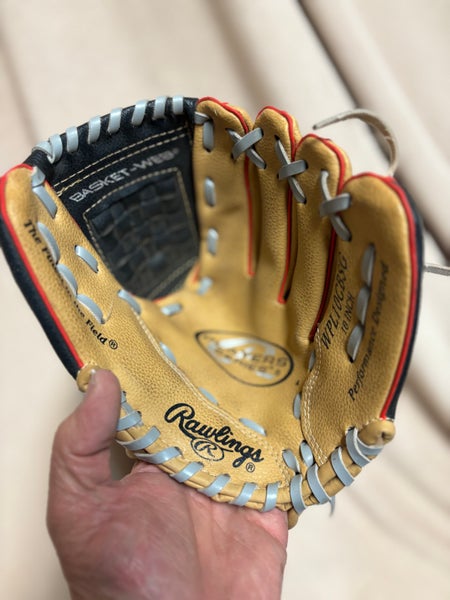 RH Rawlings Player series Baseball Glove 10" (Used)