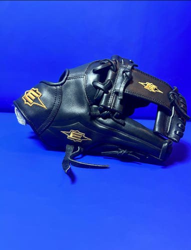 Easton RH Professional Series Baseball Glove 11.5" (Used)