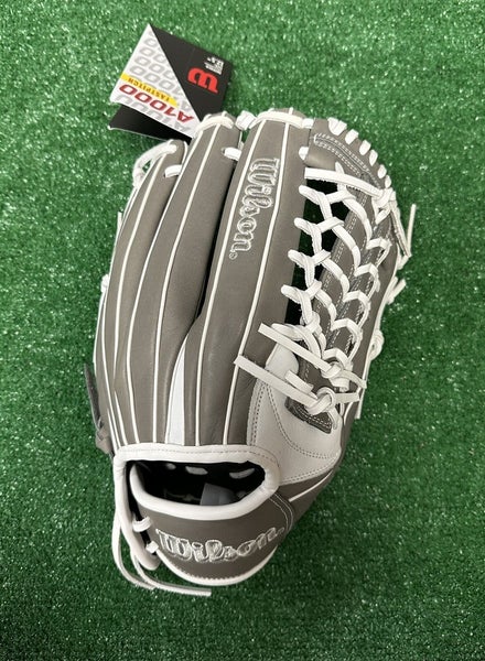 Wilson A1000 12.5" T125 Outfield Fastpitch Softball Glove - WBW102596125