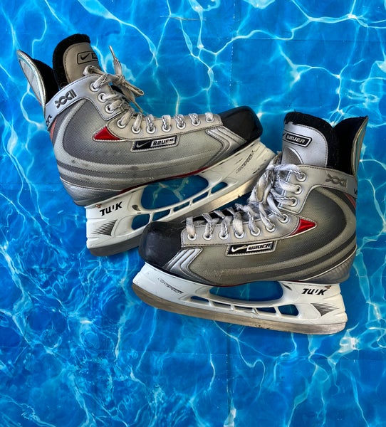 Senior Bauer Vapor XXII Hockey Skates Regular | Size 9.5 (Used)