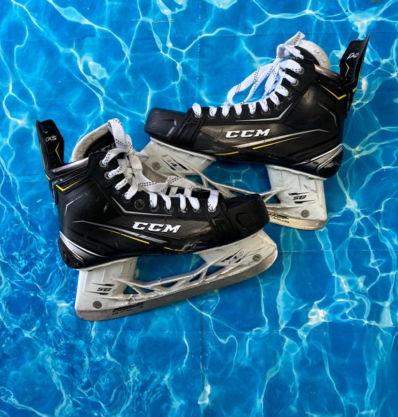 Senior CCM Tacks Vector Plus Hockey Skates 9.5 (Used)