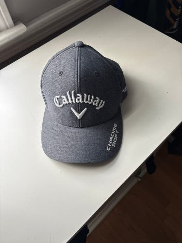 Gray Callaway Chrome Soft Golf Men's One Size Fits All Hat (New)