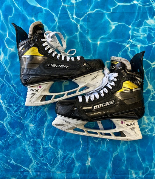 Senior Bauer Supreme 3S Pro Hockey Skates 10.5 (Used)