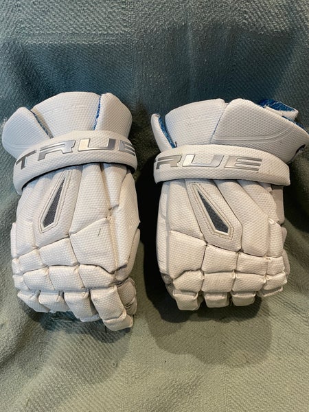 True Frequency 2.0 Lacrosse Gloves 13" (Used)