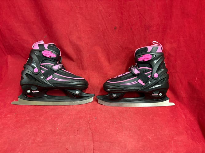 Ice Skates: Lake Placid Summit adjustable ice skates. Size: w 5-8 Ajustable