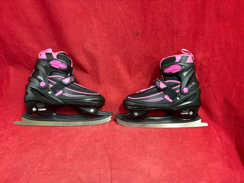 Ice Skates: Lake Placid Summit adjustable ice skates. Size: w 5-8 Ajustable