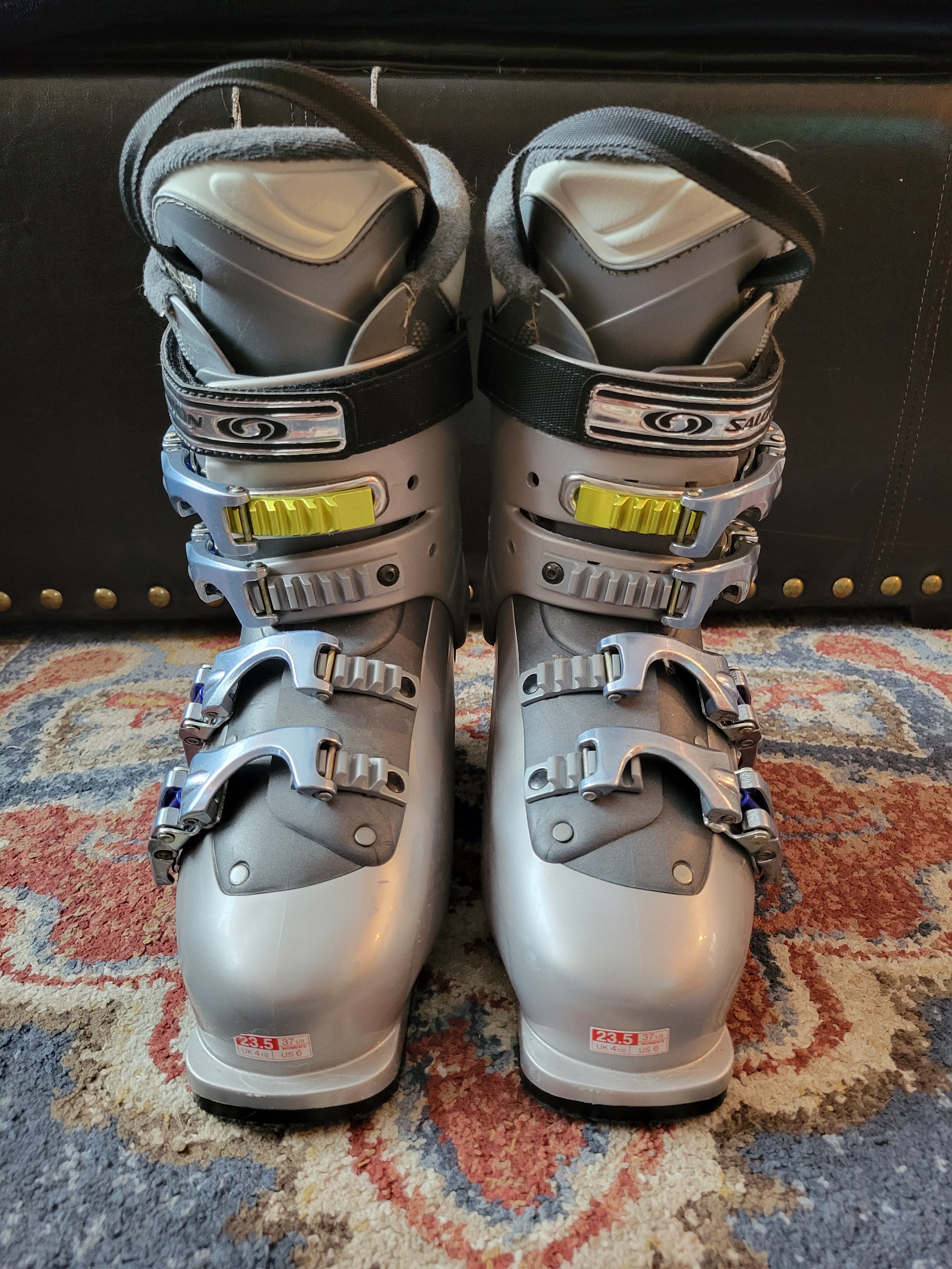 salomon cs instinct womens ski boots 100 - chaussures de d'occasion Femme secure closure with dependable support Energyzer Salomon Xpro 90 Femme
